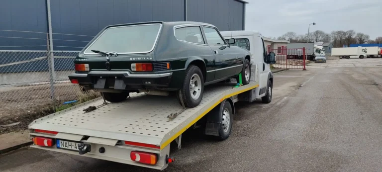 Klasszikus auto (herrtrans.hu)